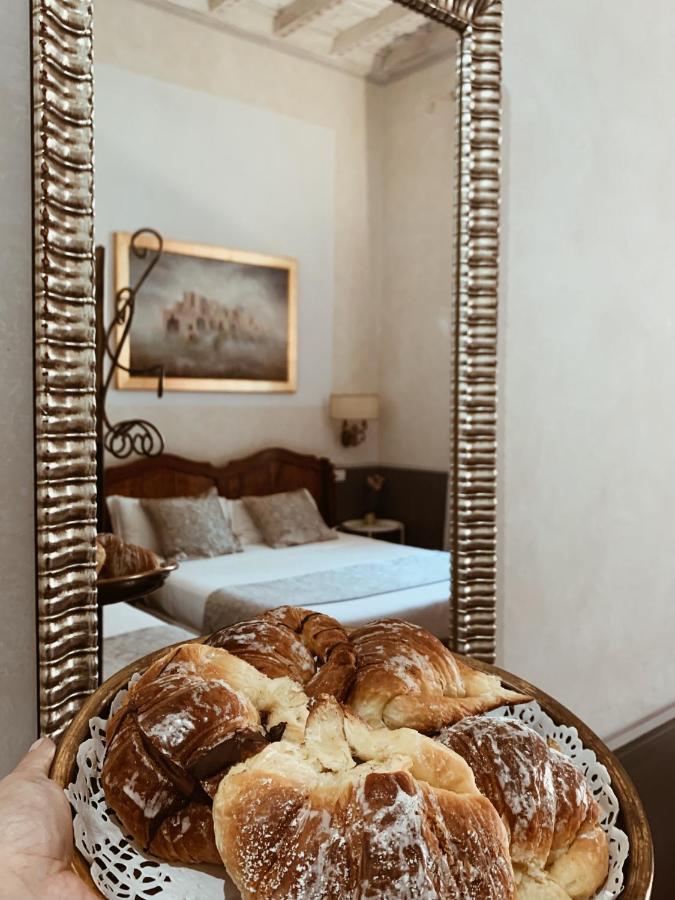 Residenza Sciarra B&B Rzym Zewnętrze zdjęcie